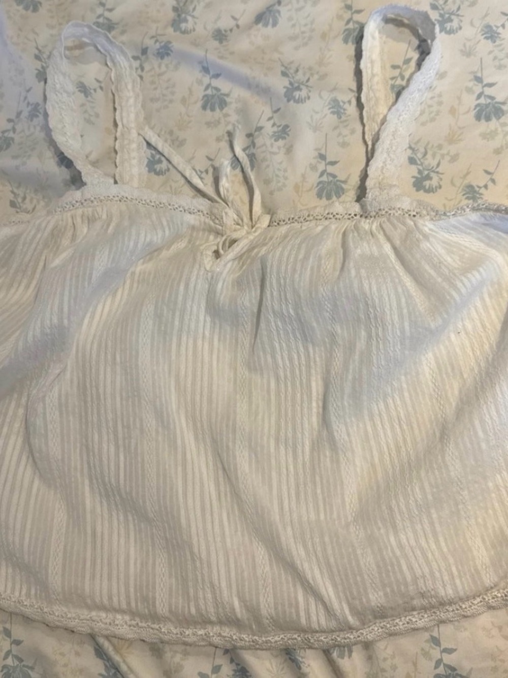 Old Navy Cream Lace-Trim Sleep Cami